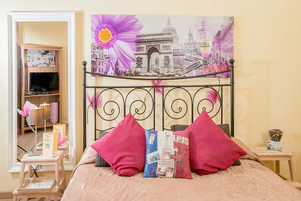 Bed & Breakfast B&B Domus Dei Consoli Roma Italia