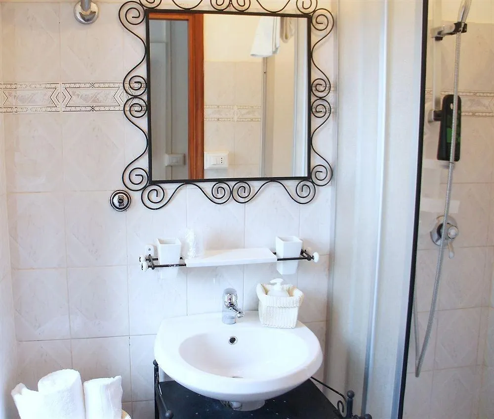 Bed & Breakfast B&B Domus Dei Consoli Rome