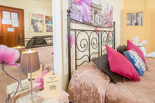 B&B Domus Dei Consoli Rome Bed & Breakfast