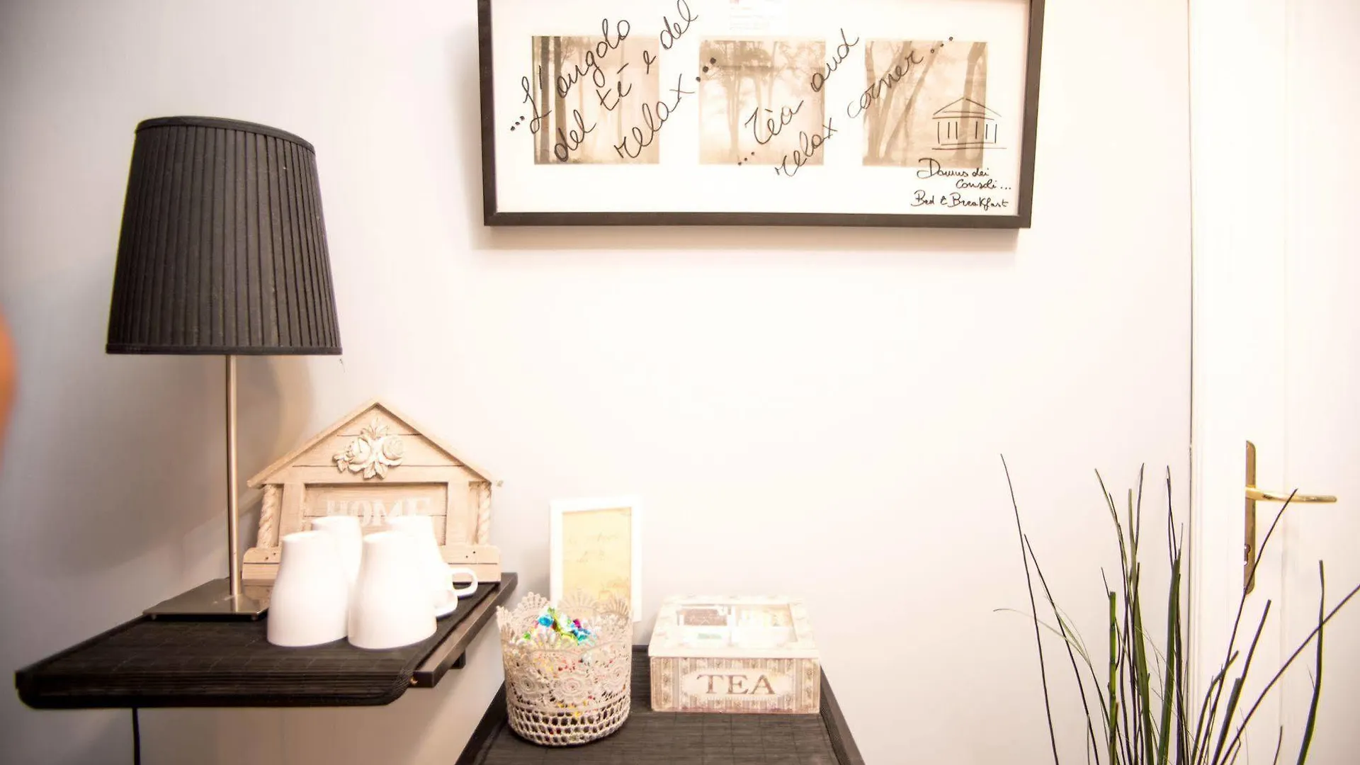 B&B Domus Dei Consoli Rome Bed & Breakfast